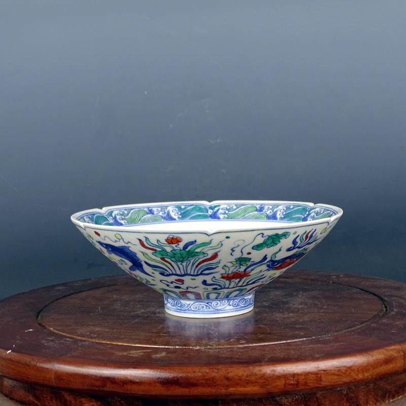 Art Craft Love - Chinese Hand Painted Color Lotus Fish